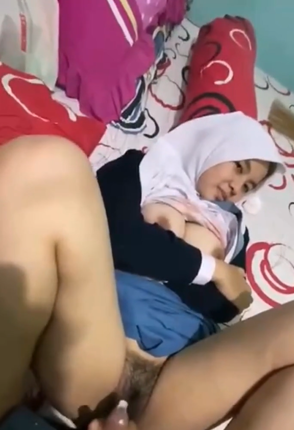 Nonton Film ABG SMA Hijab Pulang Sekolah Ngentot dikosan Terbaru