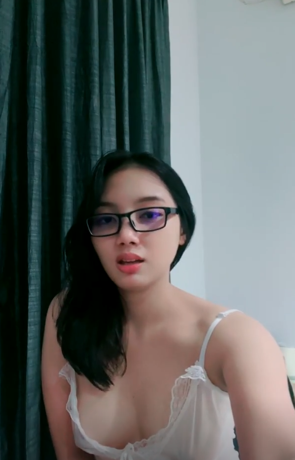 Nonton Film Kangen Liat Uting Coklat Basah Julia Leaa Mango Legend Terbaru